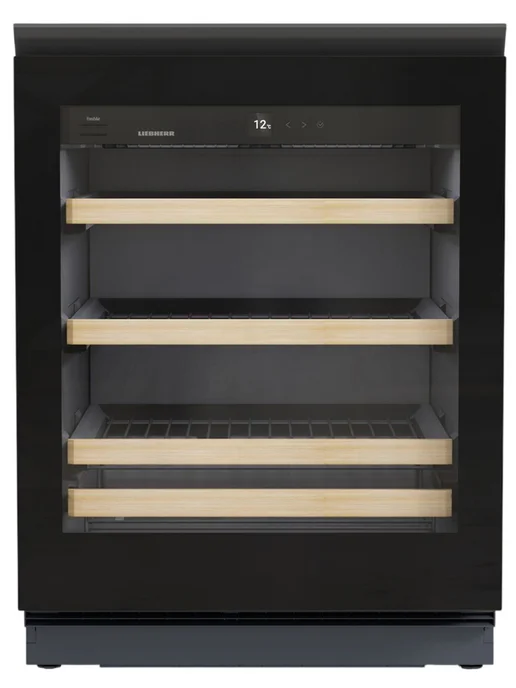 UWgb 363120 001  4   44